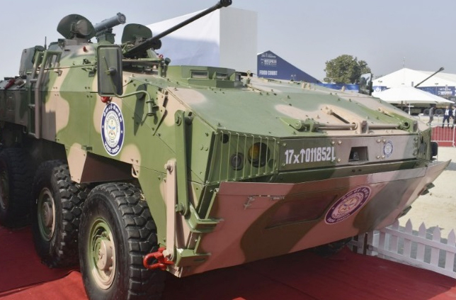 Ấn Độ giới thiệu xe chiến đấu bộ binh nội địa